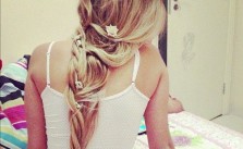 Loose Braid, Flowers