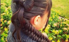 Bow with Fishtail