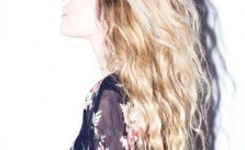 Blonde Crimped Hair