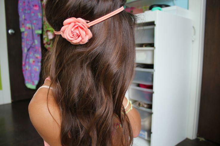 pink flower headband.♡
