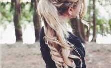 Simple Romantic Ponytail