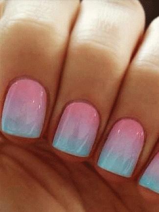 beachy ombre nails