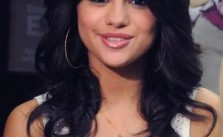 Selena Gomez Casual Hair Selena Gomez Casual Hair