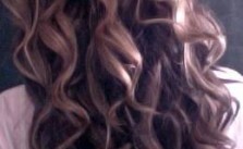 Messy Half & Half Curls