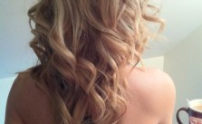 Messy & Wavy Blonde Hair
