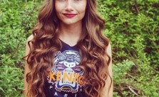 Wavy Summer Hair