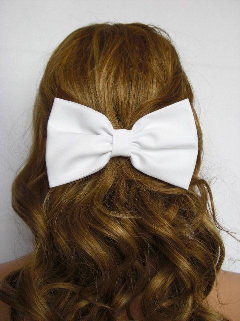 white bow clip