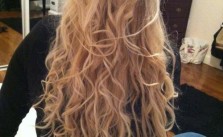 Blonde Hair Messy Curls