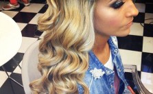 Curls to the Side