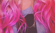 Wavy Pink Tips