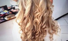 Full Messy Curls