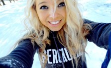 Messy Snowy Blonde