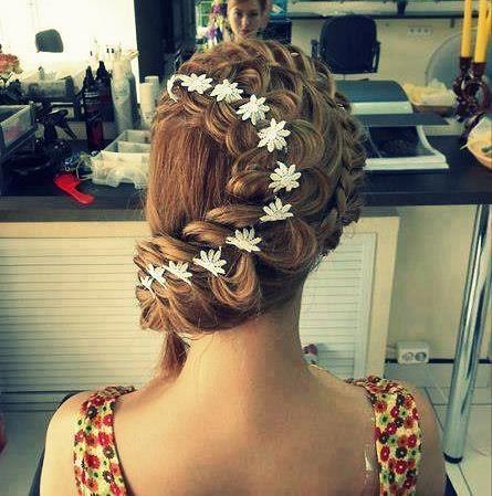 Amazing bridal hair