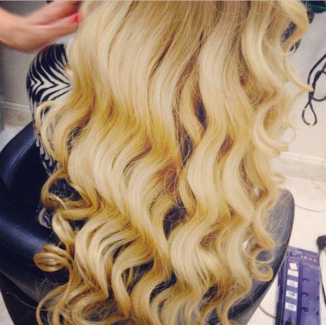 Long Blonde Hair & Curls
