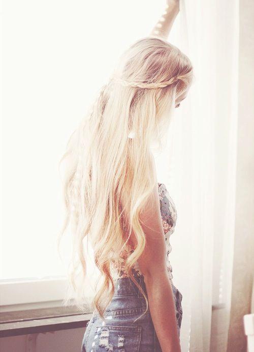 Love long blonde hair