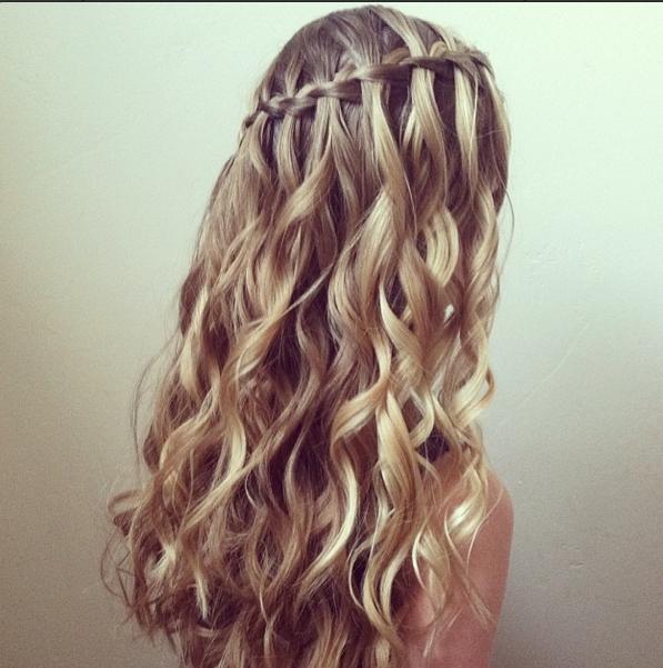 Waterfall with curls