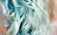 Aqua Blue Curls