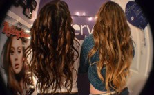 Friends Messy Curls