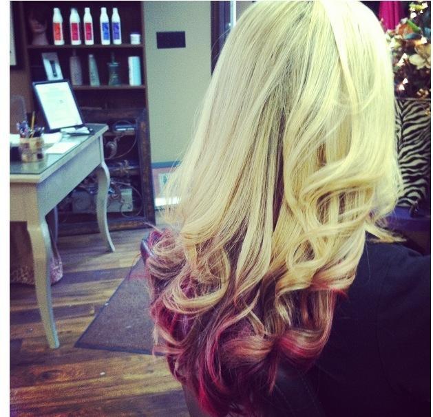 full blonde foil with red-violet